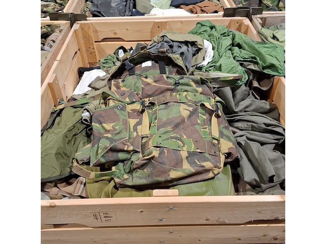 Persoonlijke uitrusting en kleding defensie - afbeelding 25 van  38