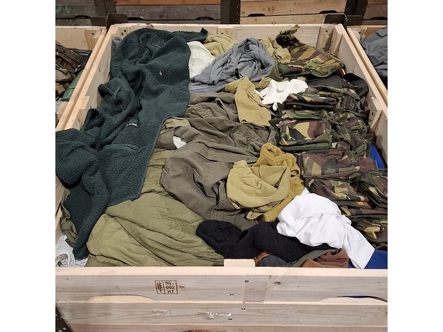 Persoonlijke uitrusting en kleding defensie - afbeelding 35 van  38