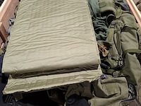 Persoonlijke uitrusting en kleding defensie - afbeelding 2 van  38