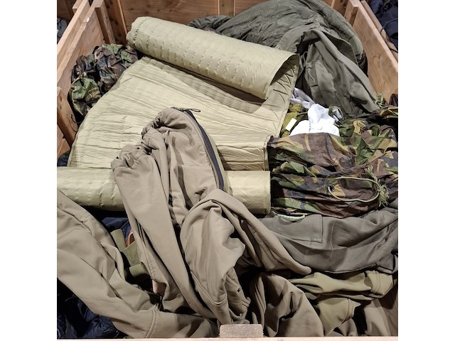 Persoonlijke uitrusting en kleding defensie - afbeelding 9 van  38