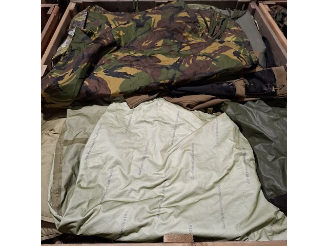 Persoonlijke uitrusting en kleding defensie - afbeelding 13 van  38