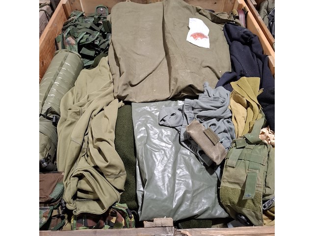 Persoonlijke uitrusting en kleding defensie - afbeelding 15 van  38