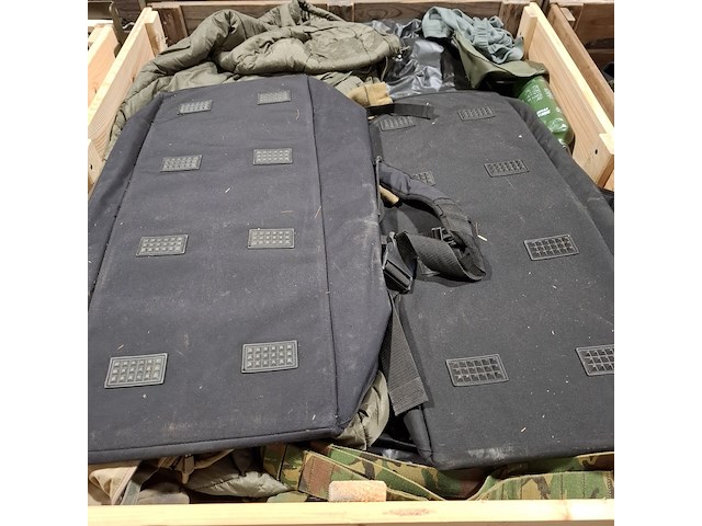 Persoonlijke uitrusting en kleding defensie - afbeelding 17 van  38