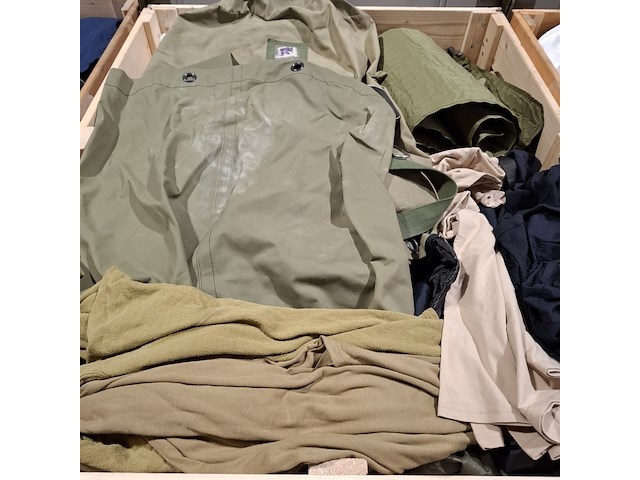 Persoonlijke uitrusting en kleding defensie - afbeelding 24 van  38