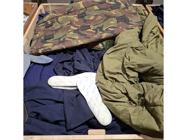 Persoonlijke uitrusting en kleding defensie - afbeelding 26 van  38