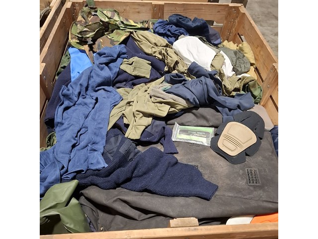 Persoonlijke uitrusting en kleding defensie - afbeelding 31 van  38
