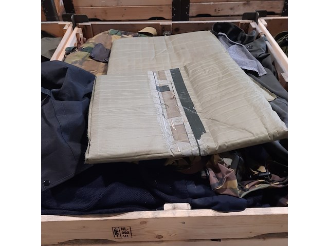 Persoonlijke uitrusting en kleding defensie - afbeelding 20 van  24