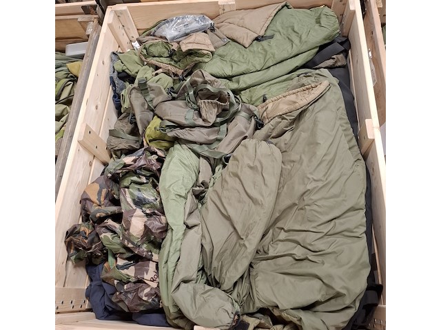 Persoonlijke uitrusting en kleding defensie - afbeelding 15 van  35