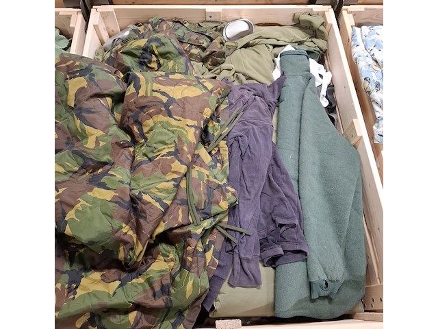 Persoonlijke uitrusting en kleding defensie - afbeelding 24 van  35