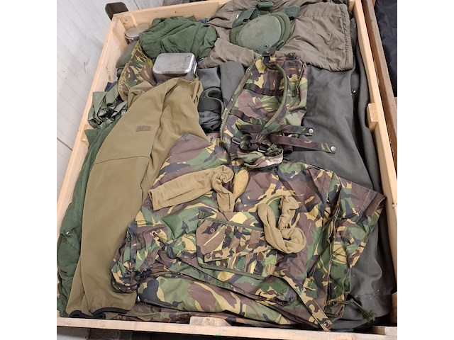 Persoonlijke uitrusting en kleding defensie - afbeelding 28 van  35