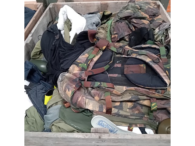 Persoonlijke uitrusting en kleding defensie - afbeelding 25 van  34