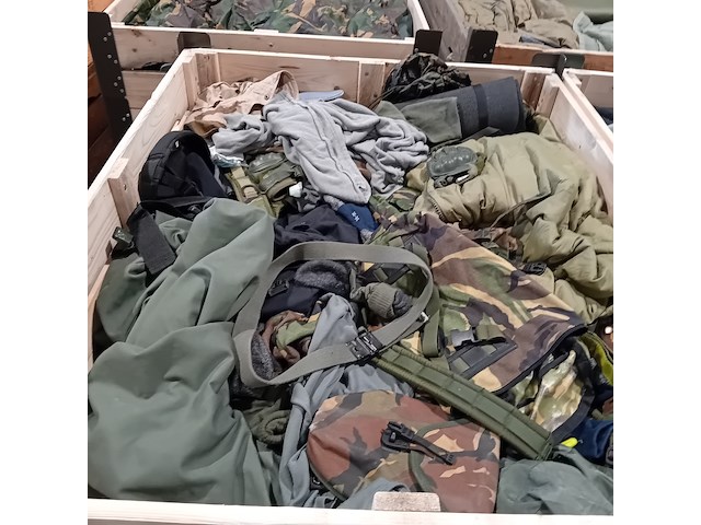 Persoonlijke uitrusting en kleding defensie - afbeelding 30 van  34