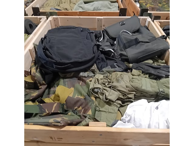 Persoonlijke uitrusting en kleding defensie - afbeelding 31 van  34