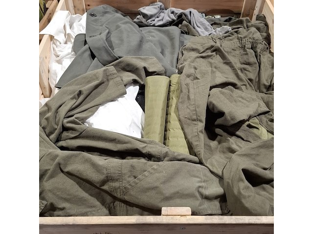 Persoonlijke uitrusting en kleding defensie - afbeelding 4 van  32