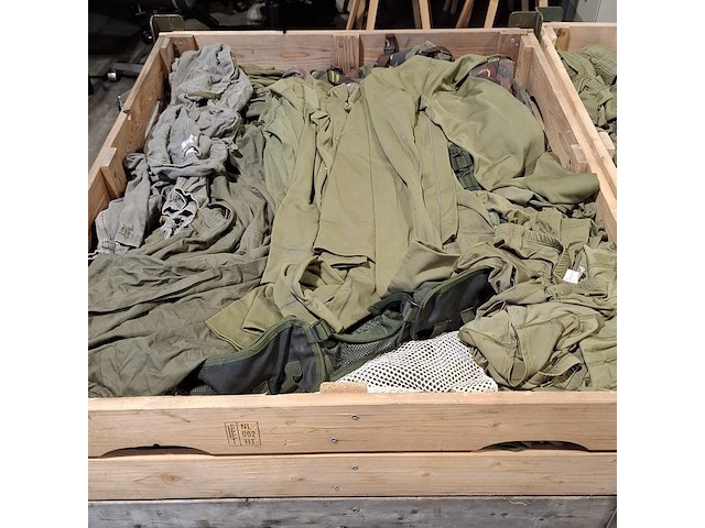Persoonlijke uitrusting en kleding defensie - afbeelding 12 van  32