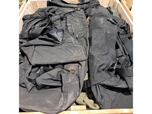 Persoonlijke uitrusting en kleding defensie - afbeelding 7 van  36