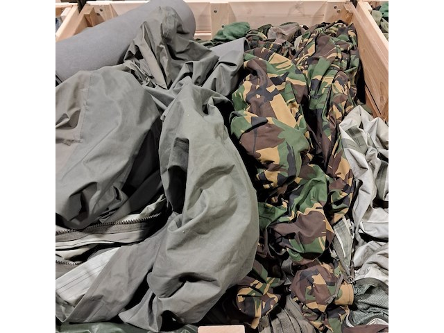 Persoonlijke uitrusting en kleding defensie - afbeelding 10 van  36