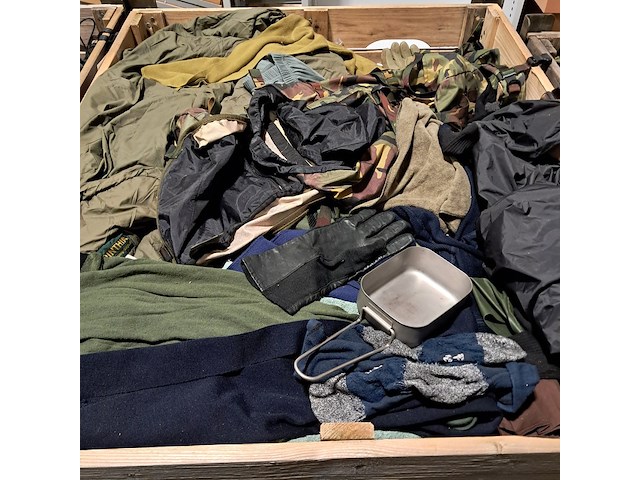 Persoonlijke uitrusting en kleding defensie - afbeelding 15 van  36
