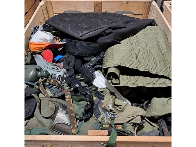 Persoonlijke uitrusting en kleding defensie - afbeelding 30 van  36