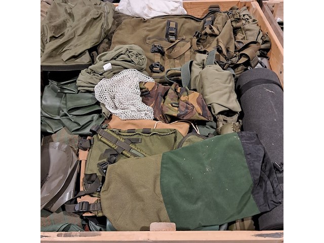 Persoonlijke uitrusting en kleding defensie - afbeelding 13 van  37