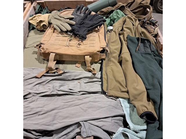 Persoonlijke uitrusting en kleding defensie - afbeelding 12 van  37