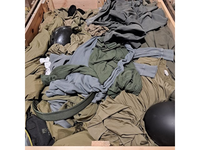 Persoonlijke uitrusting en kleding defensie - afbeelding 26 van  37