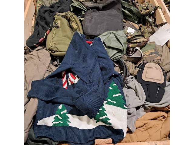 Persoonlijke uitrusting en kleding defensie - afbeelding 37 van  37