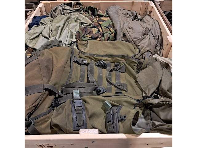 Persoonlijke uitrusting en kleding defensie - afbeelding 9 van  32