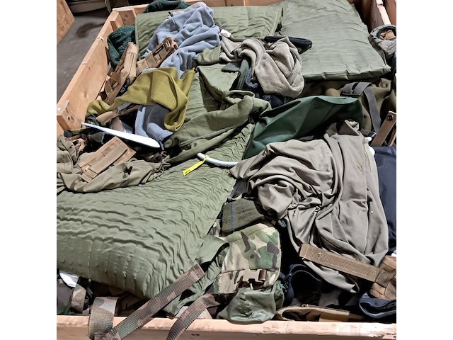 Persoonlijke uitrusting en kleding defensie - afbeelding 26 van  32