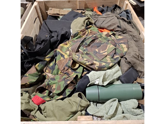 Persoonlijke uitrusting en kleding defensie - afbeelding 11 van  34