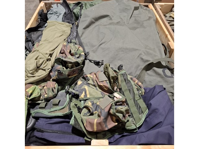 Persoonlijke uitrusting en kleding defensie - afbeelding 13 van  34