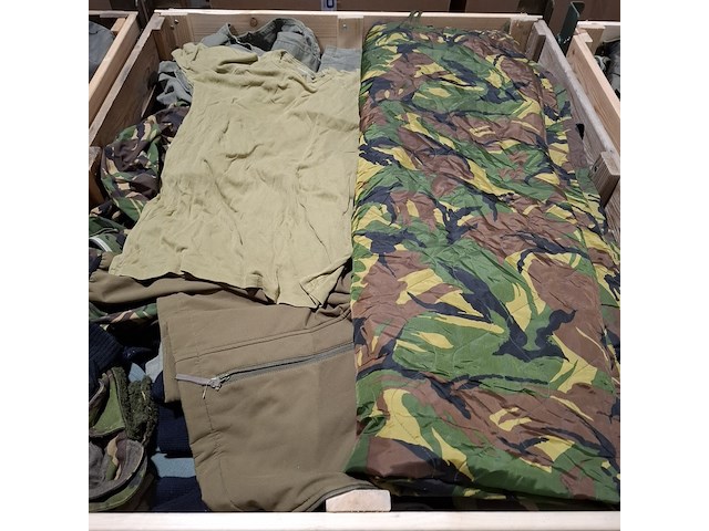 Persoonlijke uitrusting en kleding defensie - afbeelding 14 van  34