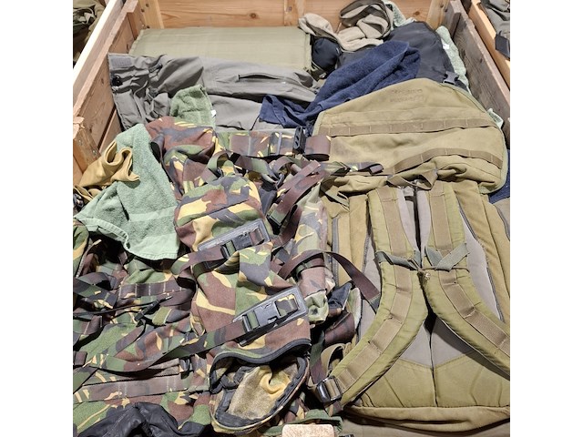 Persoonlijke uitrusting en kleding defensie - afbeelding 27 van  34