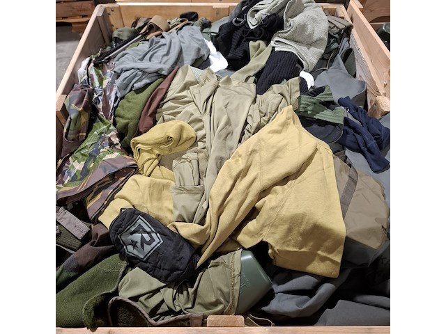 Persoonlijke uitrusting en kleding defensie - afbeelding 30 van  34