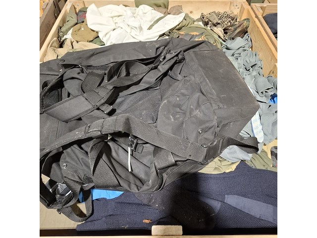 Persoonlijke uitrusting en kleding defensie - afbeelding 7 van  34