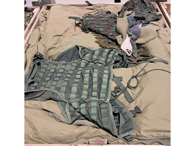 Persoonlijke uitrusting en kleding defensie - afbeelding 23 van  37