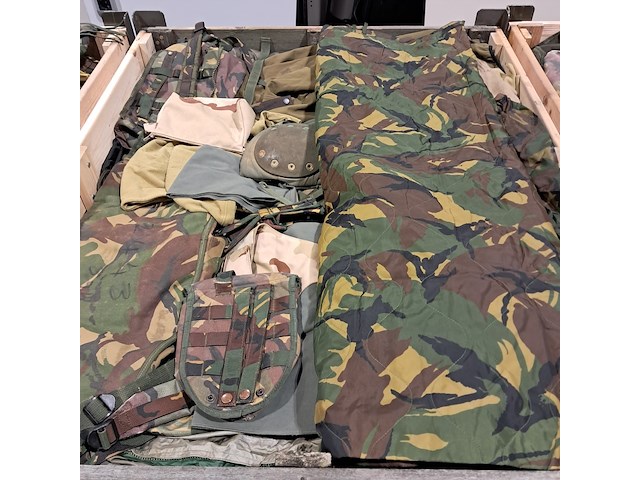 Persoonlijke uitrusting en kleding defensie - afbeelding 28 van  37