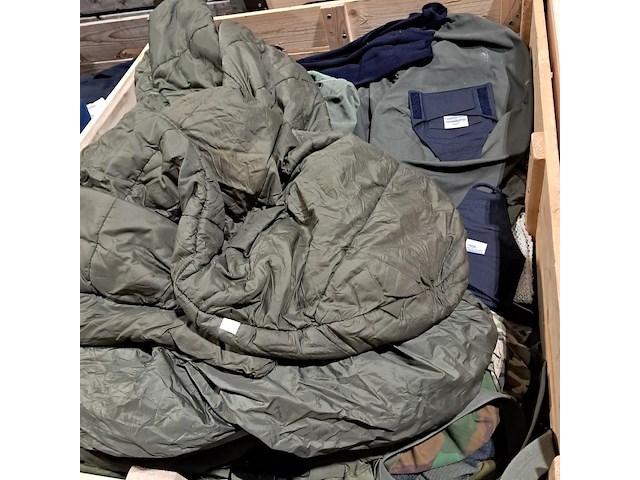 Persoonlijke uitrusting en kleding defensie - afbeelding 13 van  32