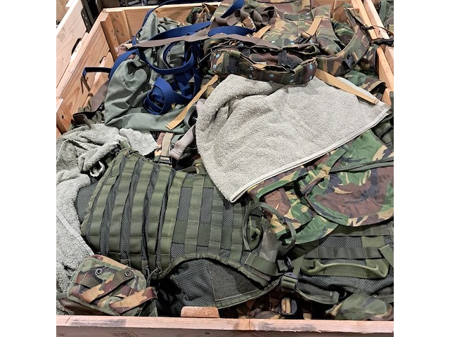 Persoonlijke uitrusting en kleding defensie - afbeelding 25 van  32