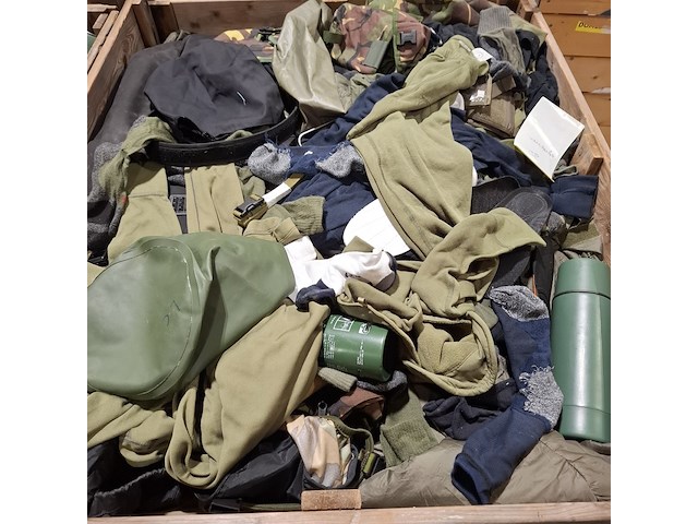 Persoonlijke uitrusting en kleding defensie - afbeelding 6 van  39