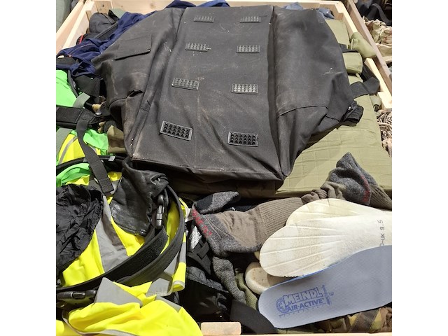 Persoonlijke uitrusting en kleding defensie - afbeelding 10 van  39