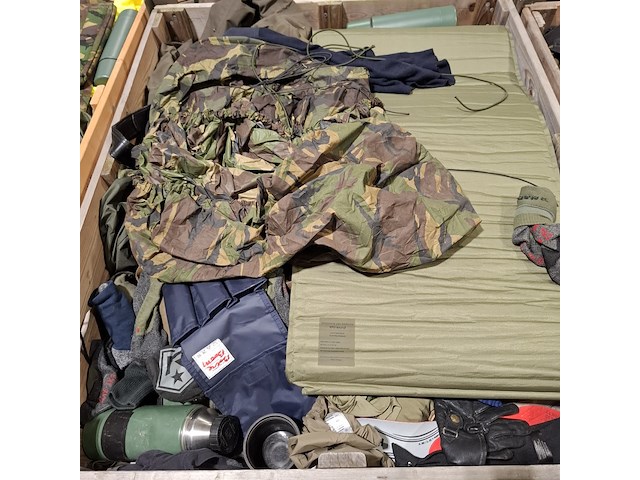 Persoonlijke uitrusting en kleding defensie - afbeelding 13 van  39