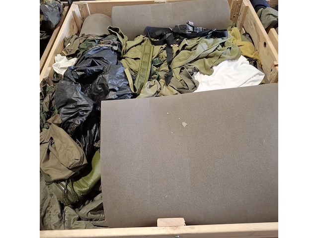 Persoonlijke uitrusting en kleding defensie - afbeelding 26 van  39