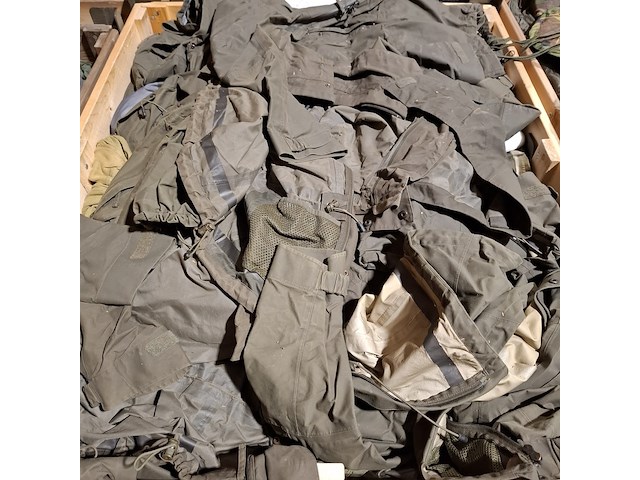 Persoonlijke uitrusting en kleding defensie - afbeelding 23 van  39