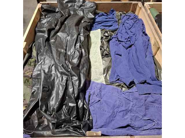 Persoonlijke uitrusting en kleding defensie - afbeelding 37 van  39