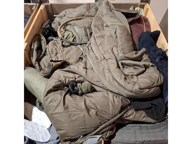 Persoonlijke uitrusting en kleding defensie - afbeelding 29 van  35