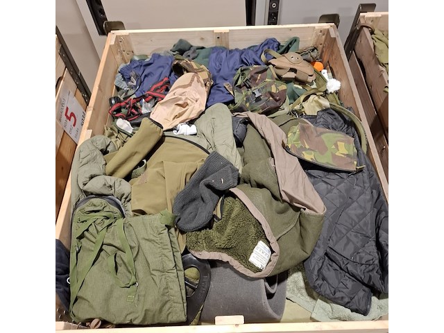 Persoonlijke uitrusting en kleding defensie - afbeelding 6 van  37