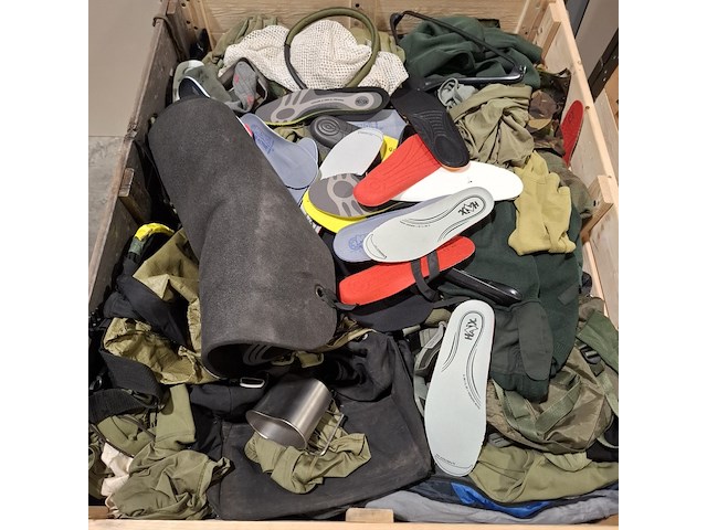 Persoonlijke uitrusting en kleding defensie - afbeelding 13 van  37
