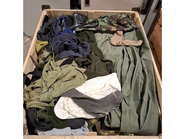 Persoonlijke uitrusting en kleding defensie - afbeelding 28 van  37
