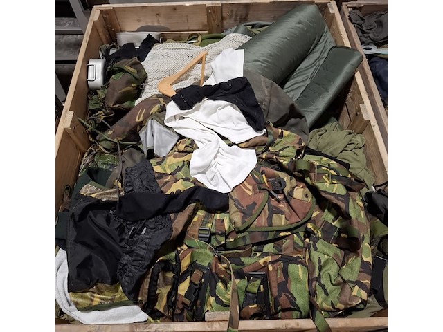 Persoonlijke uitrusting en kleding defensie - afbeelding 30 van  37